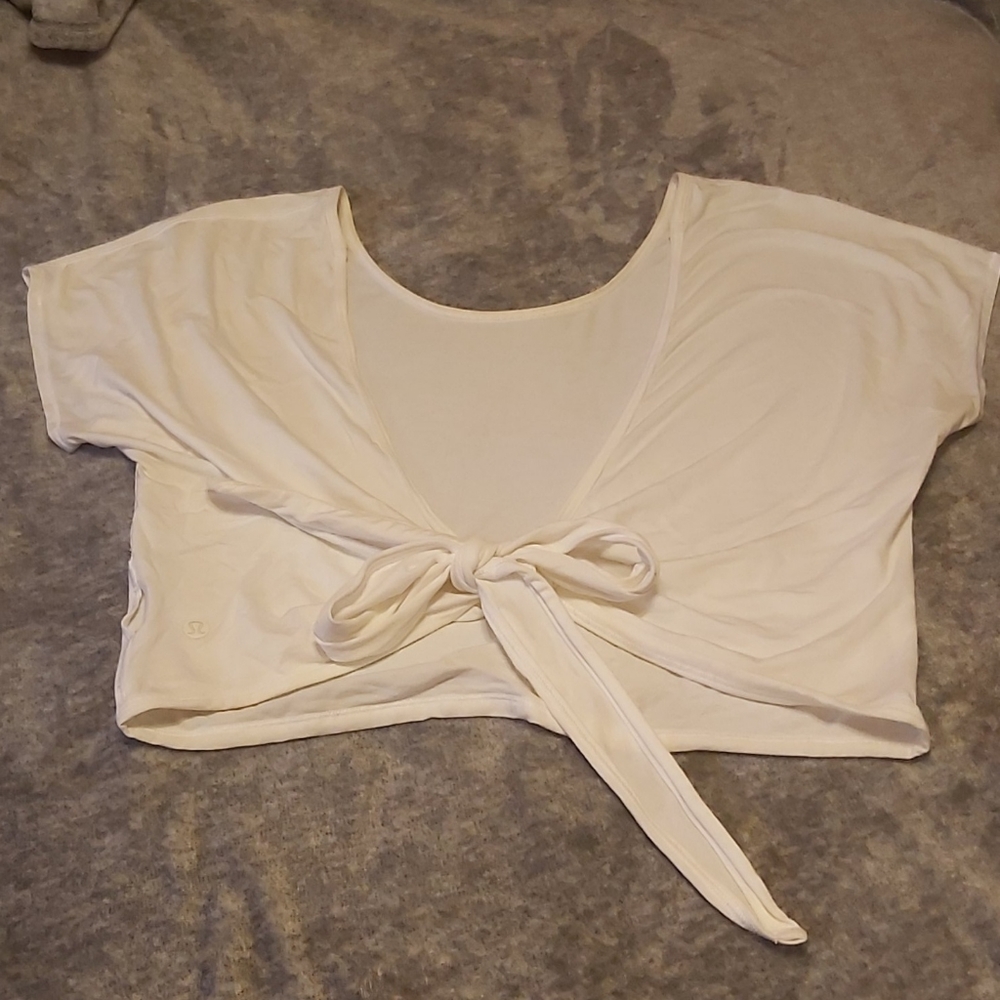 lululemon its a tie top